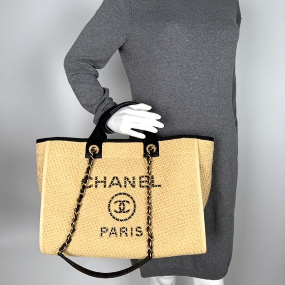 Authentic CHANEL Deauville Straw Raffia Calfskin Beige Large Shopping Tote - Picture 2 of 11